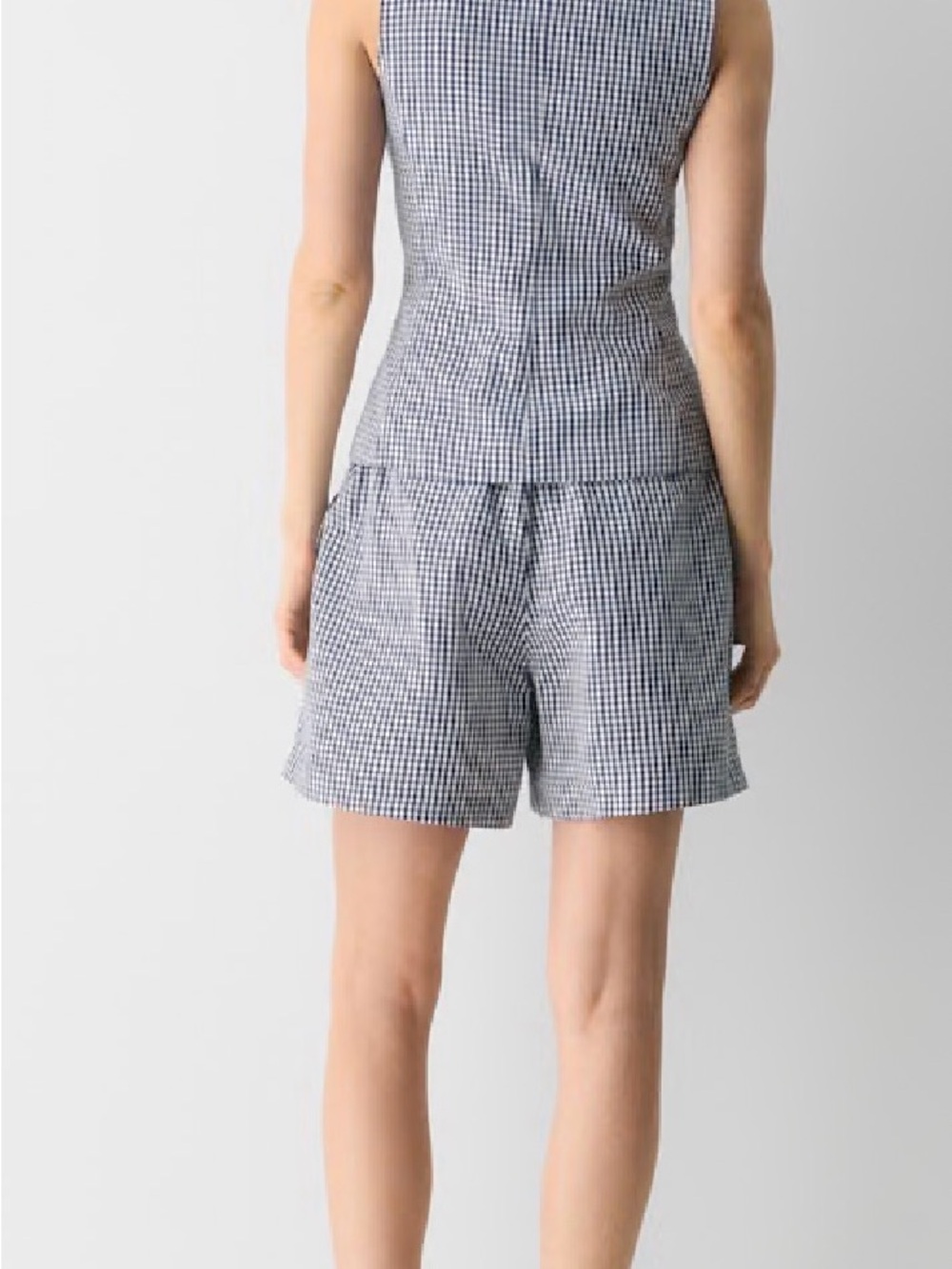 Aritzia Gingham Regal Vest - CruiseLinen - Picture 3 of 7